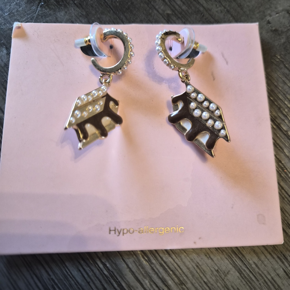 Pearl Embellished Hoop Earrings